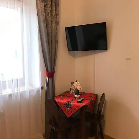 Pokoje Goscinne U Zosi Venkovský dům *